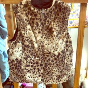 Leopard print vest